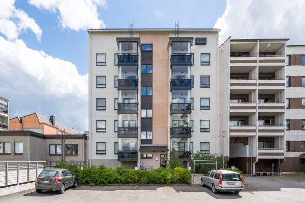 Hallituskatu 28 A ja B, Hämeenlinna (5)